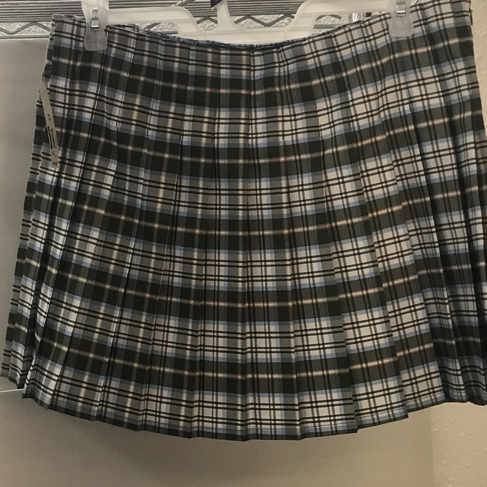 No Boundaries Ladies Skirt - Picture 3 of 9